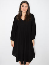 A-shape kjole med lange ærmer - Brystmål 140cm - Viskose Polyester Elastan